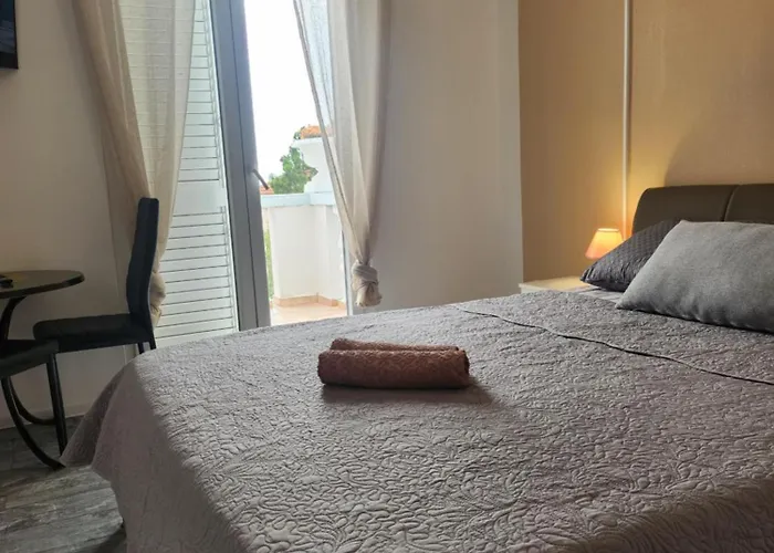 Appartement Oleander 2 In Pakoštane